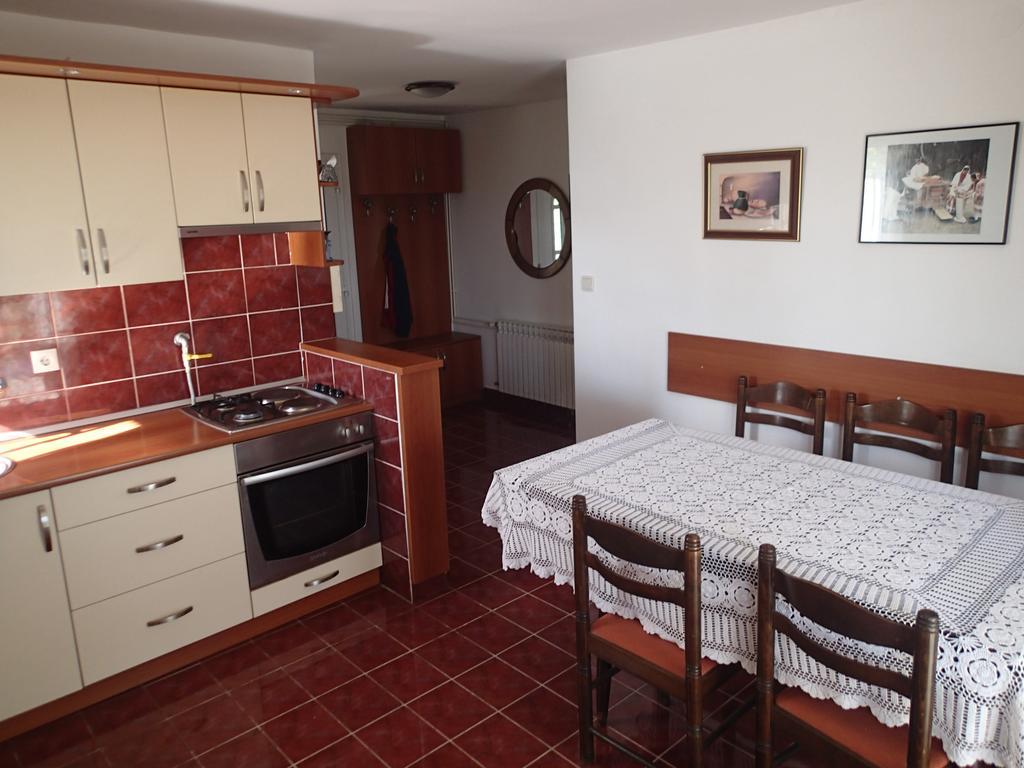 Holiday Home Dora ザボク 部屋 写真